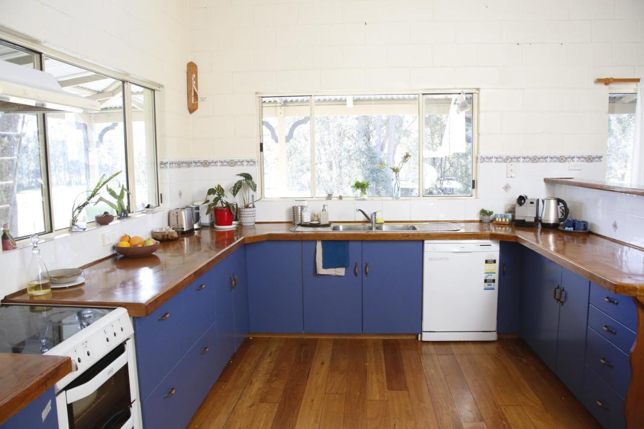 Charming 5 Bed Cottage With Fire Place Scotts Head Exterior photo