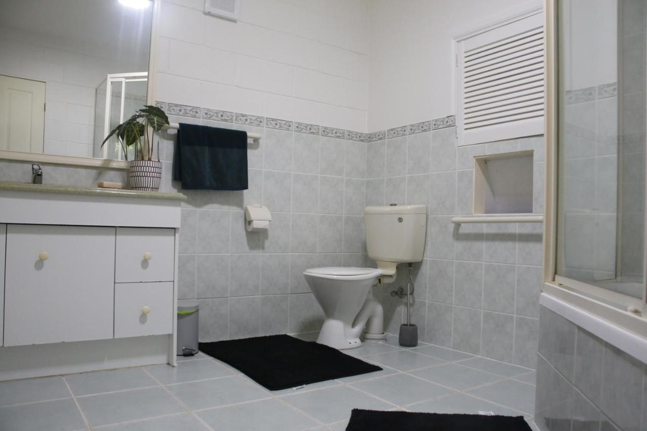 Charming 5 Bed Cottage With Fire Place Scotts Head Exterior photo